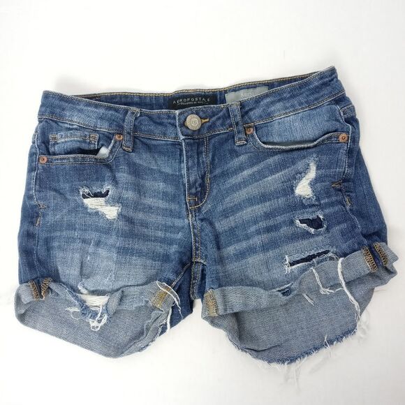 Aeropostale distressed jean shorts size 2 - Picture 1 of 4
